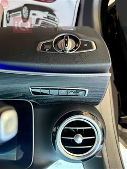 مرسيدس بنز E-Class